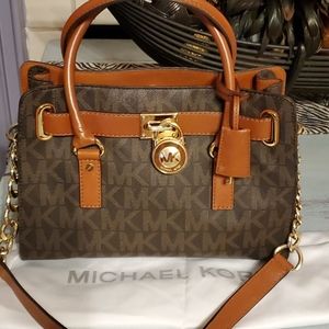 MICHAEL KORS HANDBAG